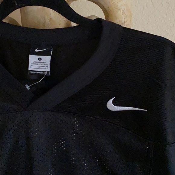 Nike Vintage Cropped Mesh Tee Shirt Black Training Short Sleeve Top Larg… - Picture 6 of 10